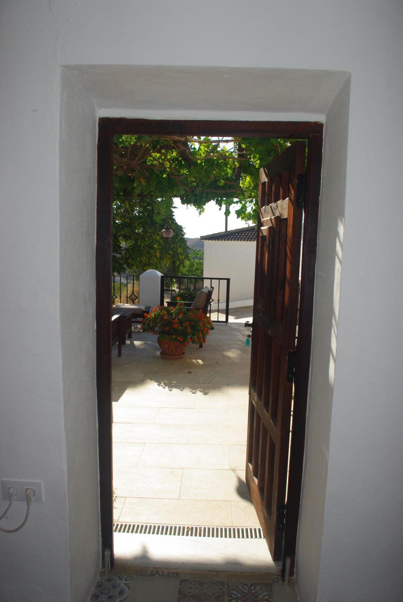 B&B Los Lujos Oria Exterior photo